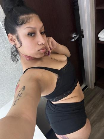 Esa, 23  female escort, Baton Rouge