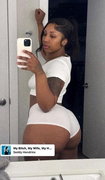 Luscious, 25  female escort, Baton Rouge