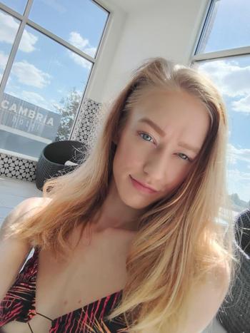 Sweetpea, 22  female escort, Baton Rouge